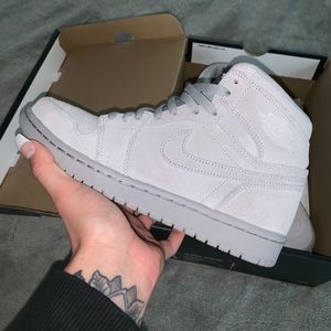 Air Jordan 1 Retro High